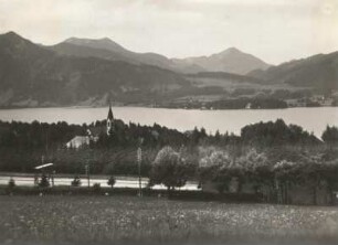 Bayrisches Alpenvorland. Tegernsee von Osten