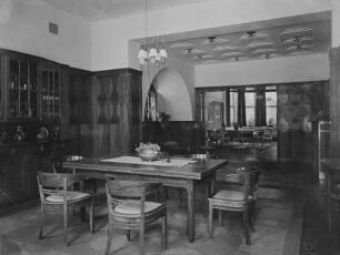 Haus Bernhard — Speisezimmer