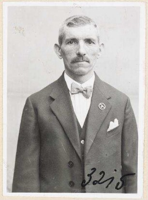 Heinrich Deucker, Hilfsmaschinist, Zentralkokerei Prosper