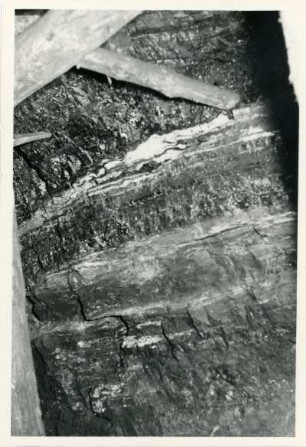 Dresden-Gittersee. Grubenfeld Gittersee. Aufhauen 3. Stoßbild bei 46 Meter. Von oben nach unten Lette 3 bis Lette 6
