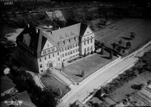 Neubrandenburg, Schule