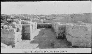 Tell el-mutesellim [Megiddo], Tor a. Stratum IV von Norden
