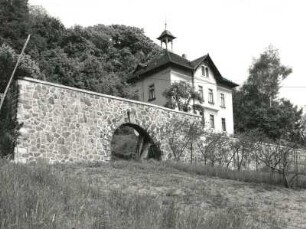 Radebeul, Augustusweg 88. Villa (um 1890)