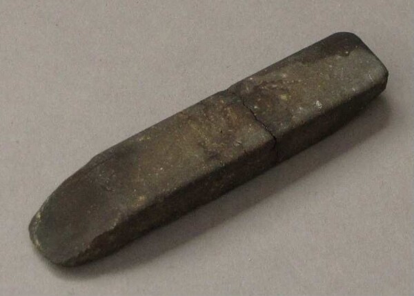 Stone chisel