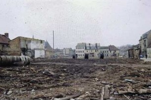 DDR. Innerstädtische Abrißfläche