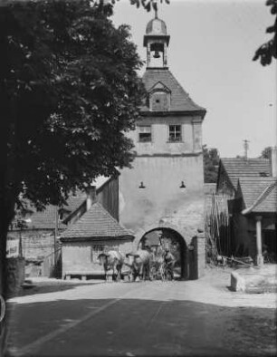 Sommerhausen, Ochsenfurter Tor : Sommerhausen. Blick zum Ochsenfurter Tor