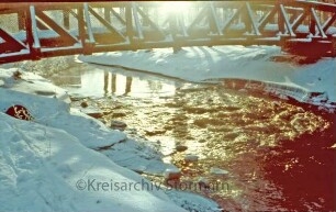 Kurpark: Beste und Fußgängerbrücke im Winter