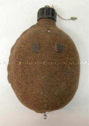 Feldflasche des antifaschistischen Widerstandskämpfers Cäsar Horn
