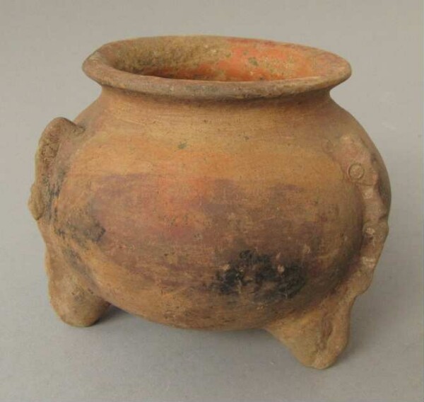 Clay vessel