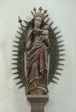 Madonna im Strahlenkranz