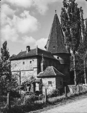 Vorwerk Rödelseer Tor : Mittelalterliches Stadttor der unterfränkischen Stadt Iphofen