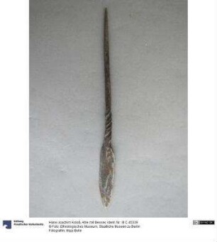 Ahle mit Messer