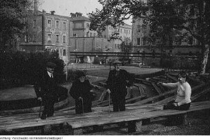 Feierabendheime, Oktober 1952