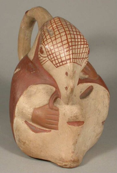 Seated anthropo-zoomorphic figure (bird)