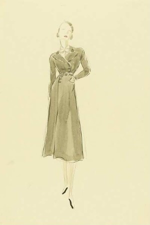 Frau in grauem Jackenkleid