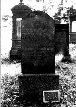 Grabstein 338 [Nir S. 211f. Nr. 19.09]
