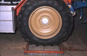 Fotografie: Wiegetechnik, Radlastwaage