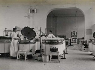 Städtisches Klinikum. Küchenbau - Kochküche