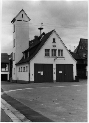 Feuerwehrhaus; Leun, Marktplatz