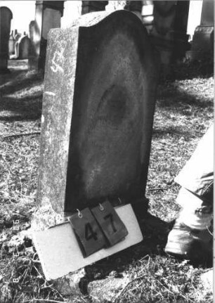 Grabstein 47 (Index: 99786656) Besonderheit: kein Formblatt vorhanden: Grabstein 47