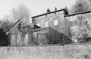 Ehemaliges Gärtnerhaus der Villa Witu (Gärtnerhaus); Gelnhausen, Herzbachweg 4, Am goldenen Fuß