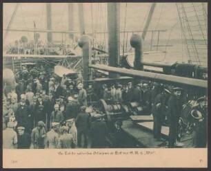 Ein Teil der zahlreichen Gefangenen an Deck von S.M.H. "Wolf".
