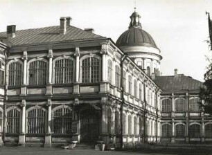 Leningrad (Sankt Petersburg). Alexander-Newski-Kloster (1710-1733; D. Trezzini, T. Schwertfeger)