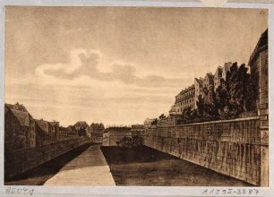 Blatt 53 aus "Dresdens Festungswerke im Jahre 1811" vor der Demolierung: Blick von der Brücke am Pirnaischen Tor nach Süden auf den Stadtgraben