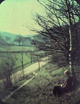 Landschaft mit sitzender Frau