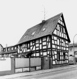 Wölfersheim, Melbacher Straße 12