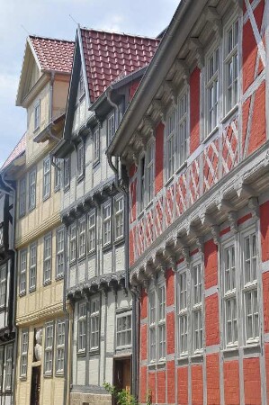 Quedlinburg - Historische Fachwerkhäuser : In der Schmalen Straße sind diese historischen Fachwerkhäuser sorgsam saniert worden. Aufgenommen am 6. Juni 2010 in Quedlinburg