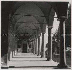 Rom, Kirche Sant Onofrio al Gianicolo, Vorhalle