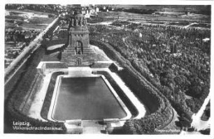 Leipzig: Völkerschlachtdenkmal ; Fliegeraufnahme
