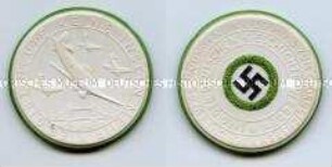 Medaille auf die Fliegerangriffe gegen England, in Originalschachtel