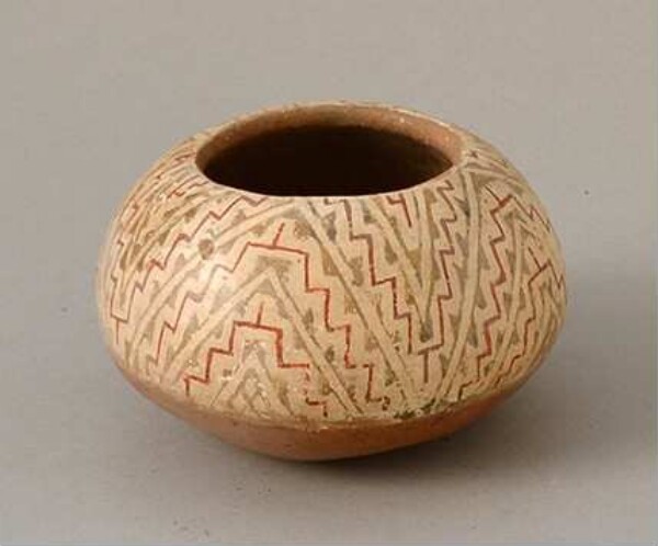 Clay vessel