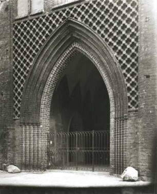 Frankfurt/Oder, Sankt Marienkirche : Frankfurt/Oder. Sankt Marienkirche. West-Portal