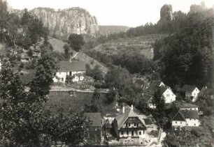Rathen. Stadtteilansicht mit Blick zum Talwächter