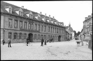 Kamenz. Königsbrücker Straße mit St. Just Kirche