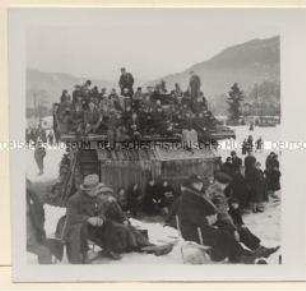Garmisch-Partenkirchen, Zaungäste beim Skispringen, Olympia 1936