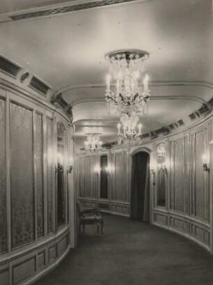 Berlin. Staatsoper Unter den Linden, Inneres, Foyer