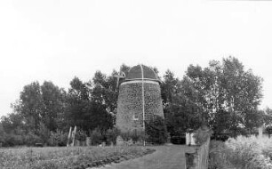 Schildau, Geneisenaustadt-Sitzenroda. Blick zum Turmholländer