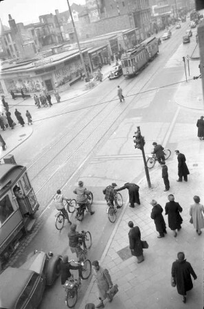 Inbetriebnahme der neuen Ampelanlage Ecke Ritter- und Kaiserstraße.