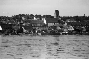 Hagnau: Blick vom See auf Hagnau