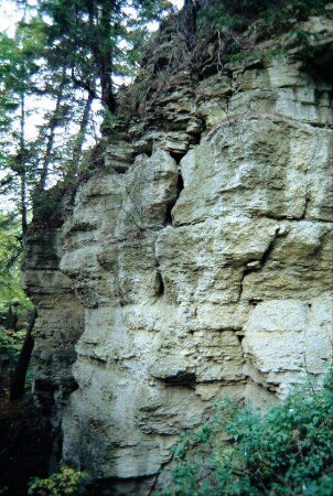 Kammerlöcher zwischen Geraberg und Angelroda