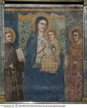 Hochaltar, Thronende Madonna, flankiert von den heiligen Stephanus und Leonhard