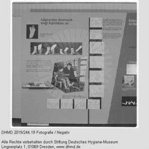 Nationale Hygiene-Ausstellung - Raum 13 - "Fußgerechtes Schuhwerk beugt Fußschädern vor"