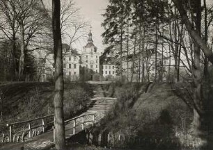 Zerbst, Schloßpark, Durchblick zum Schloss
