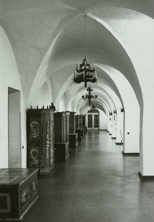 Ausstellungsraum im Erdgeschoß