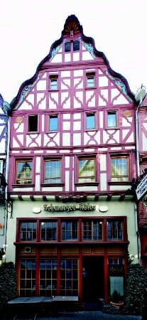 Limburg, Barfüßerstraße 14
