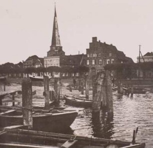 Lübeck-Travemünde, Bootquai